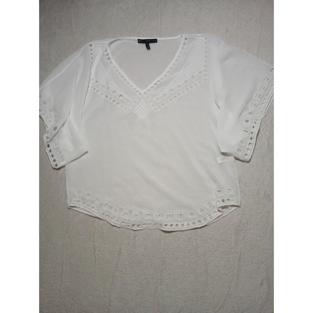 WHBM Women's Sheer White Kimono Blouse Cut Out Detail Size Small
